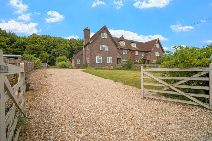 3 Bedroom End Of Terrace House For Sale In Milborne St Andrew, Blandford Forum, Dorset, DT11