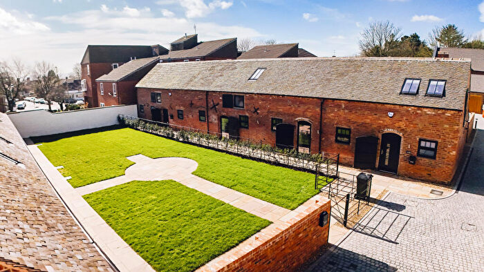 3 Bedroom Barn Conversion For Sale In The Stables, A Vicarage Road, Mickleover, DE3