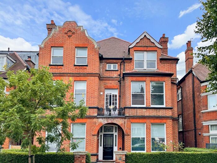 Flat To Rent In Fawley Road, West Hampstead, NW6