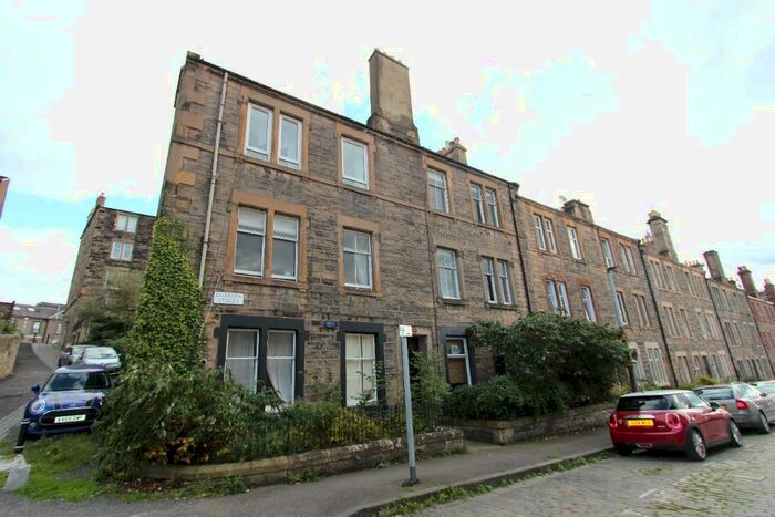 3 Bedroom Flat To Rent In Dunedin Street, Broughton, Edinburgh, EH7