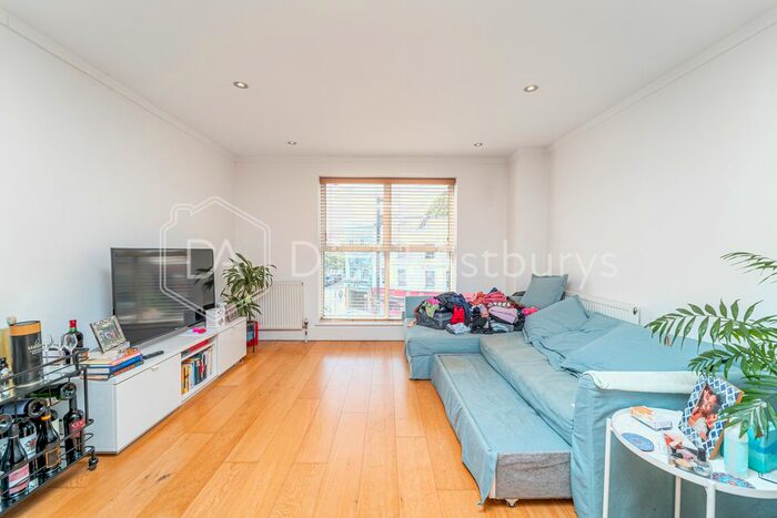 1 Bedroom Flat To Rent In Holloway Road, Highbury, London, N7
