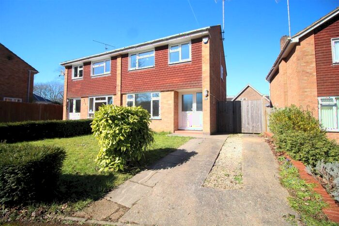 3 Bedroom House To Rent In Tennyson Avenue, Hitchin, Hertfordshire, SG4