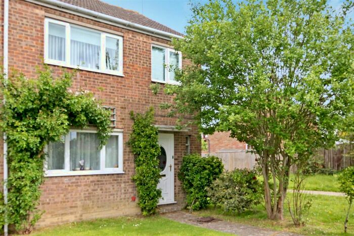 3 Bedroom Semi-Detached House To Rent In Maple Drive, Burgess Hill, West Sussex, RH15