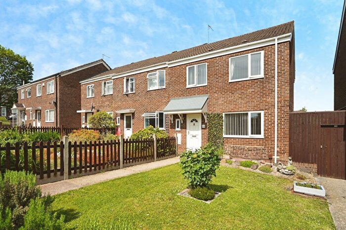 3 Bedroom End Terrace House For Sale In Woodruff Close, Gloucester, Gloucestershire, GL4