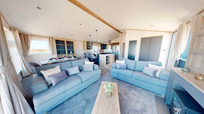 3 Bedroom Park Home For Sale In Seal Bay Resort – West Sussex, PO20