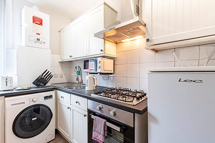 1 Bedroom Flat To Rent In Freshwater Court, Crawford Street, London, W1H