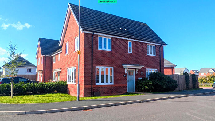 3 Bedroom Semi-Detached House For Sale In Laurel Close, Penkridge, Stafford, ST19