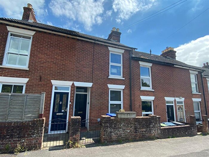 2 Bedroom Terraced House To Rent In Wyndham Road, Salisbury, SP1