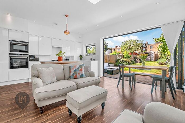 2 Bedroom Flat To Rent In Elsenham Street, London, SW18