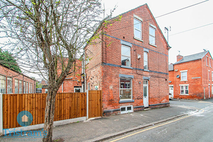 1 Bedroom Detached House To Rent In Room, Trent Road, Nottingham, NG2