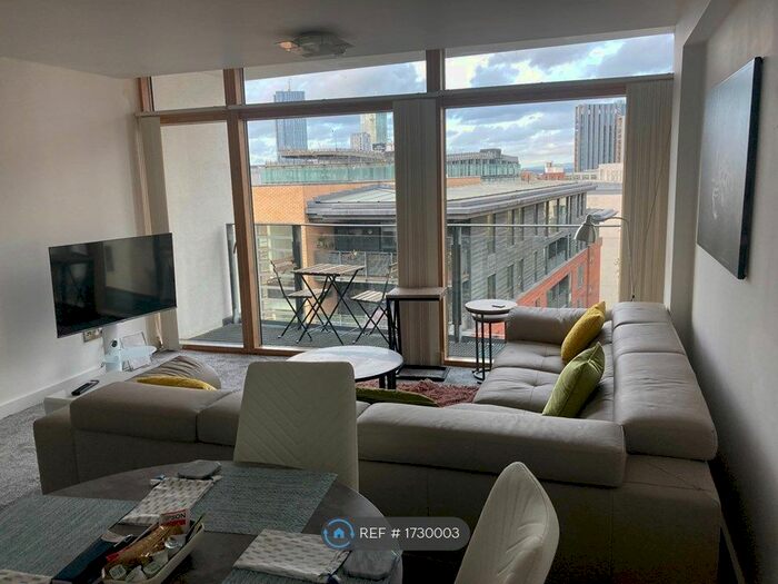 2 Bedroom Flat To Rent In Design House, Manchester, M4
