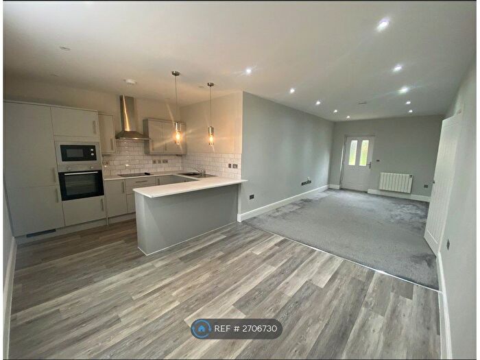 2 Bedroom Flat To Rent In Chelsea Mews, Doncaster, DN1