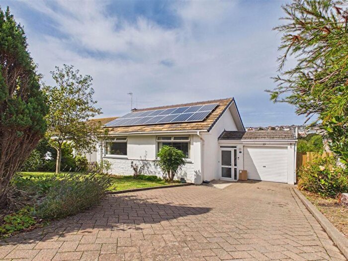 3 Bedroom Detached Bungalow For Sale In Treforda Road, Newquay, TR7