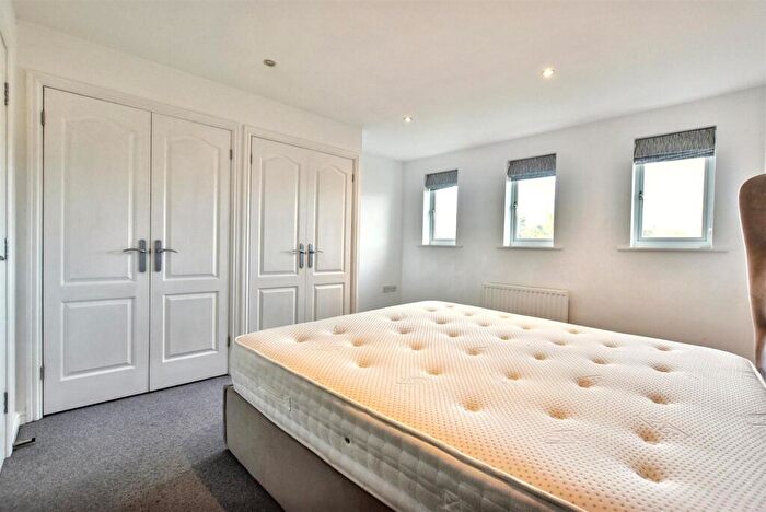 4 Bedroom Terraced House To Rent In Medway Court, Aylesford, ME20