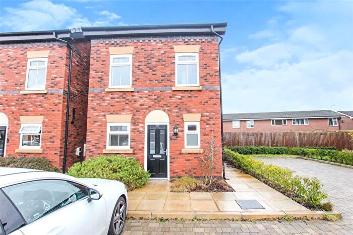 3 Bedroom Detached House To Rent In Britannia Close, Crewe, Cheshire, CW1