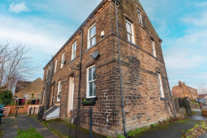 3 Bedroom End Terrace House For Sale In Mill Street, Cullingworth, Bradford, West Yorkshire, BD13