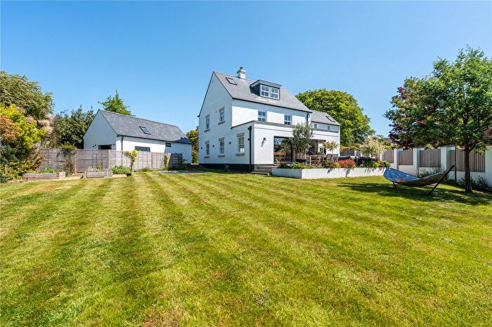 5 Bedroom Detached House For Sale In Belmore Lane, Lymington, Hampshire, SO41