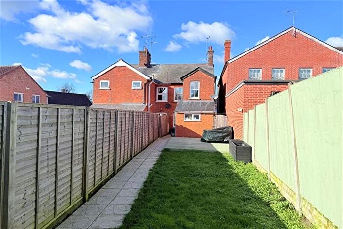 2 Bedroom End Of Terrace House For Sale In Church Street, Braintree, CM7