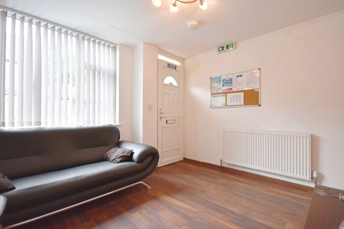 4 Bedroom Terraced House To Rent In Bolingbroke Road, Stoke, Coventry, CV3