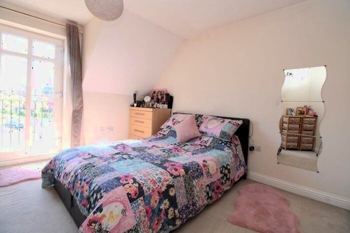 2 Bedroom Flat For Sale In Conder Boulevard, New Cardington, MK42