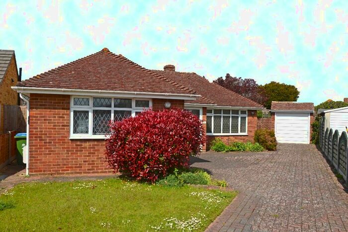 2 Bedroom Bungalow To Rent In Westergate Close, Goring-by-Sea, Worthing, BN12