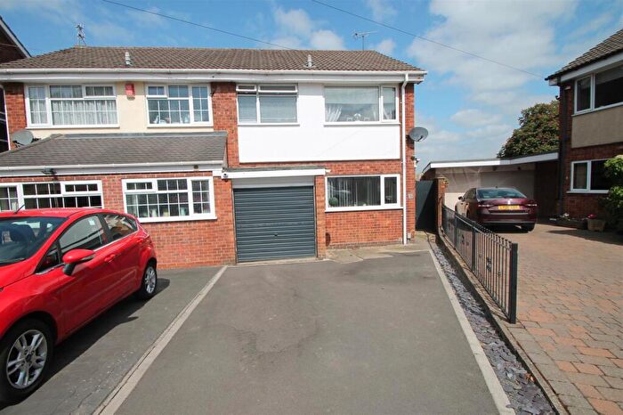 3 Bedroom Semi-Detached House For Sale In Cookley Close, Halesowen, B63