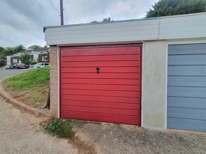 Studio To Rent In Penpethy Close, Brixham, TQ5