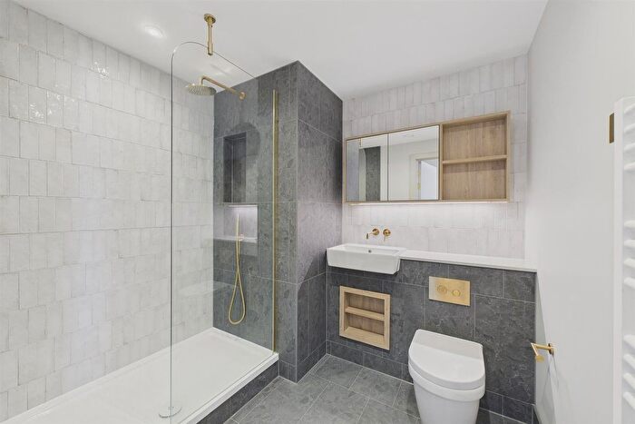 1 Bedroom Flat To Rent In Draycote House, London, NW9