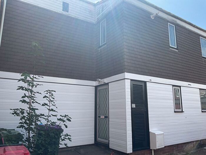 3 Bedroom Terraced House To Rent In Summerhill, Sutton Hill, TF7