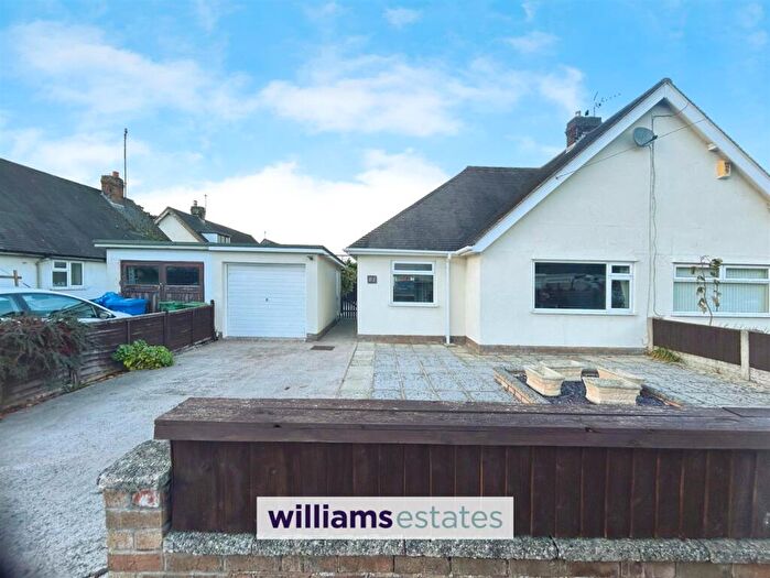 2 Bedroom Semi-Detached Bungalow To Rent In Roe Parc, St. Asaph, LL17