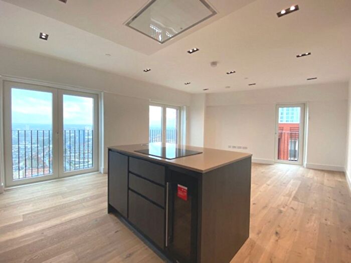 1 Bedroom Flat To Rent In Keybridge Tower, Nine Elms, SW8