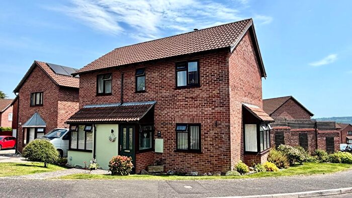 3 Bedroom Detached House For Sale In Beasley Court, Chard, Somerset, TA20