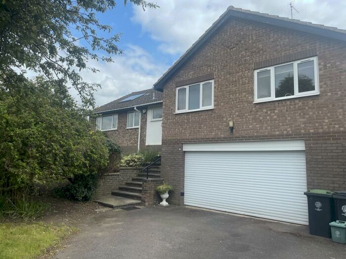 4 Bedroom Bungalow To Rent In Dovecote Drive, Little Addington, NN14