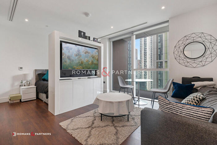 1 Bedroom Apartment To Rent In Maine Tower, Canary Wharf, E14