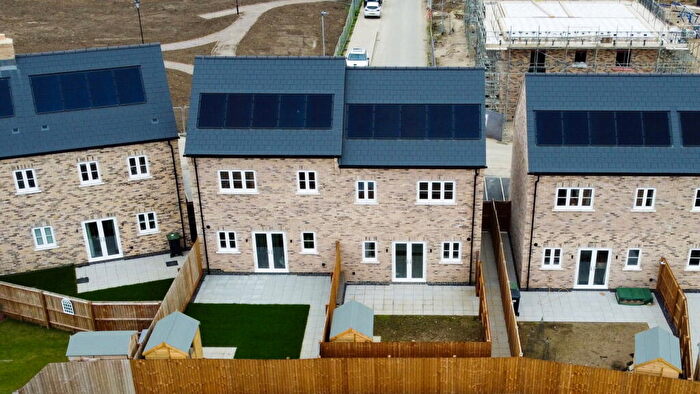 2 Bedroom Semi-Detached House For Sale In Cavendish Lane, Stotfold, SG5