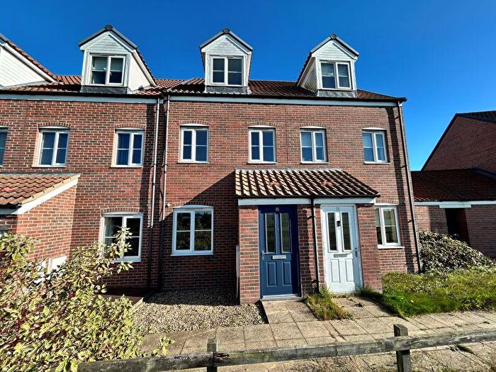 3 Bedroom Terraced House To Rent In Browston Lane, Bradwell, Great Yarmouth, NR31