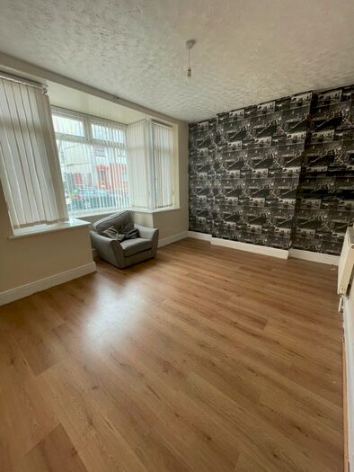 3 Bedroom End Of Terrace House To Rent In Faraday Road, Clydach, Swansea SA6
