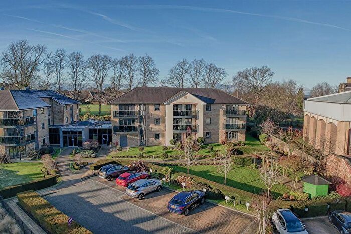 2 Bedroom Flat For Sale In Swan Road, Harrogate, HG1