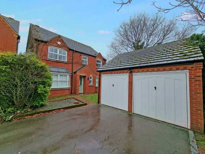 4 Bedroom Detached House To Rent In Judith Way, Cawston, Rugby, CV22