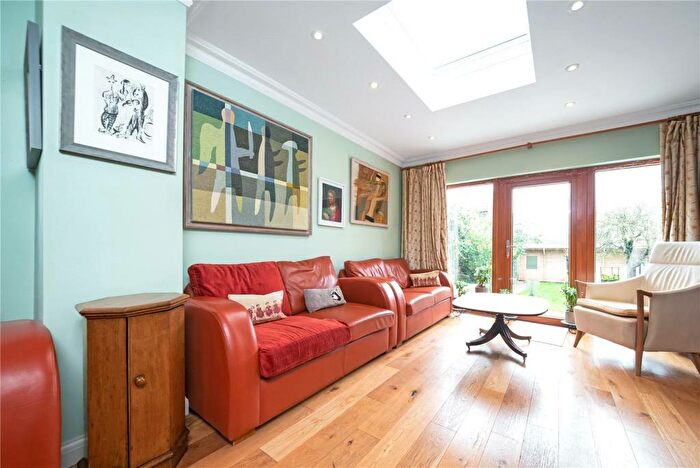 5 Bedroom Detached House For Sale In Hillbrow Road, Bromley, BR1