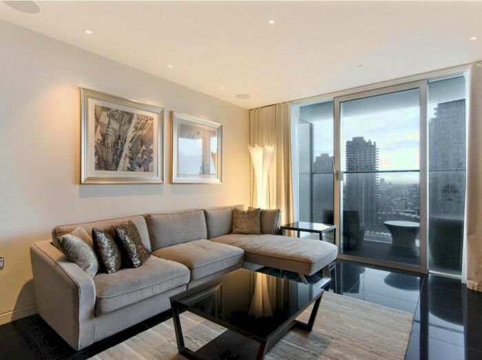 Studio To Rent In The Heron, Moor Lane, The Heron, EC2Y