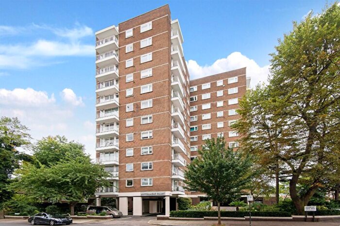 2 Bedroom Apartment To Rent In Buttermere Court, Boundary Road, St John's Wood, NW8