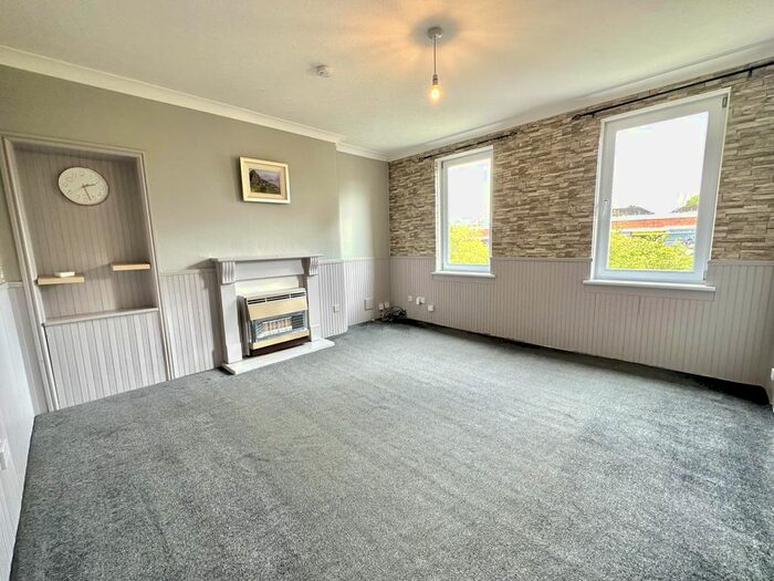3 Bedroom Flat To Rent In Ferry Road Place, Pilton, Edinburgh, EH4