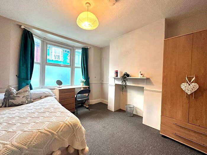 4 Bedroom Terraced House To Rent In Park Crescent Road, Brighton, BN2