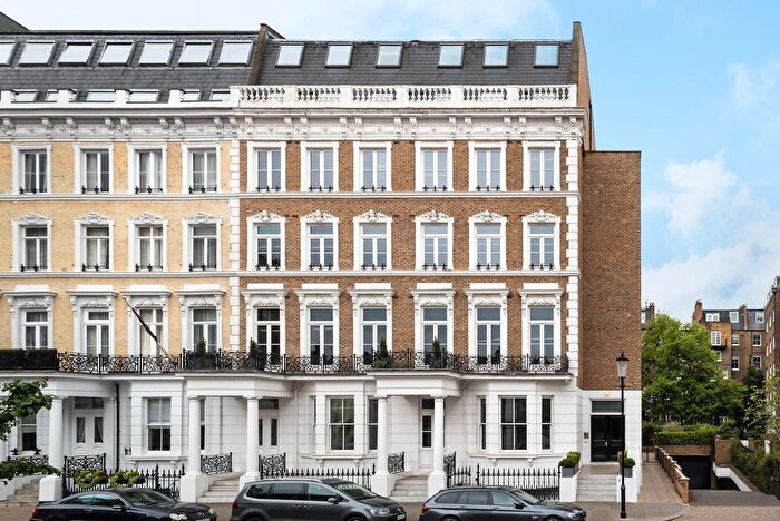 2 Bedroom Flat To Rent In Templeton Place, London, SW5