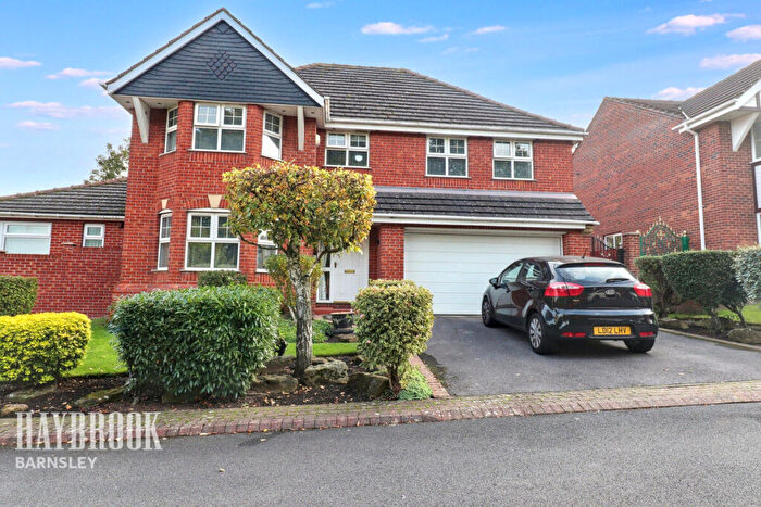 5 Bedroom Detached House For Sale In Belridge Close, Redbrook, S75