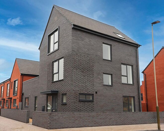 4 Bedroom Detached House To Rent In Pingle Wharf Approach, Woodgate, Leicester, LE3