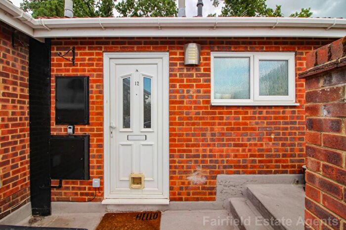 1 Bedroom Flat For Sale In Romilly Drive, Bellingdon Romilly Drive, WD19