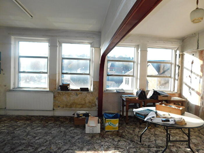 Property For Sale In Tynewydd Terrace, Newbridge, Caerphilly, NP11