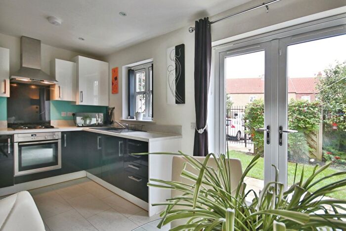 3 Bedroom End Terrace House For Sale In Northgate, Hull, HU7